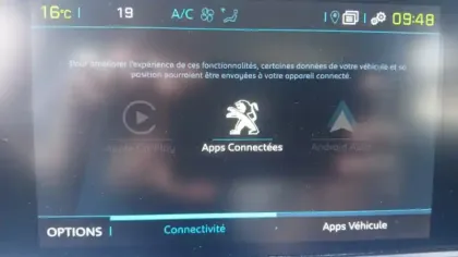 Photo 24 Peugeot 2008  Moteur électrique 136 ch