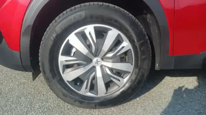 Photo 11 Peugeot 2008  Moteur électrique 136 ch