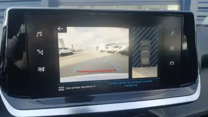 Photo 19 Peugeot 2008  Moteur électrique 136 ch