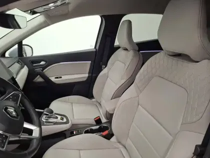 Photo 39 Renault Captur Gén. II (HJB) Ph1 NG Iconic 5