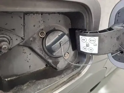 Photo 23 Renault Captur Gén. II (HJB) Ph1 NG Iconic 5