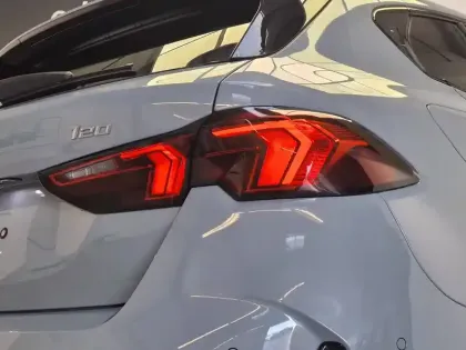 Photo 36 BMW Serie 1 120 170 ch DKG7