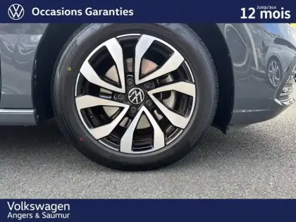 Photo 30 Volkswagen Golf  1.0 eTSI OPF 110 DSG7