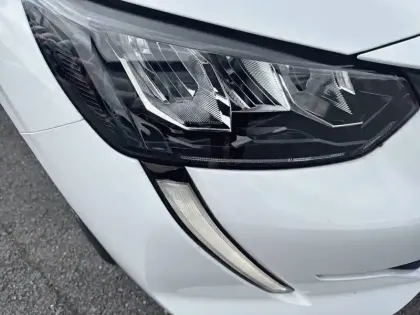 Photo 10 Peugeot 208  BlueHDi 100 S&S BVM6