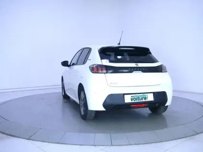 Photo 35 Peugeot 208  PureTech 100 S&S BVM6