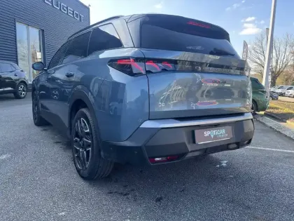 Photo 72 Peugeot 5008  Hybrid 145 ch e-DCS6