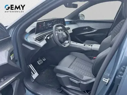 Photo 8 Peugeot 5008  Hybrid 145 ch e-DCS6