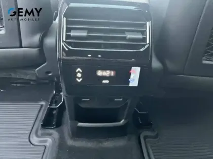 Photo 12 Peugeot 5008  Hybrid 145 ch e-DCS6