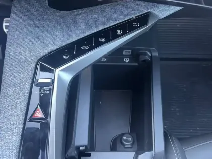 Photo 64 Peugeot 5008 Gén. III Ph1 GT 5