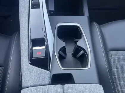 Photo 69 Peugeot 5008 Gén. III Ph1 GT 5