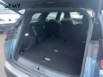 Photo 5 Peugeot 5008  Hybrid 145 ch e-DCS6