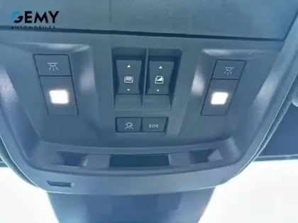 Photo 38 Peugeot 5008  Hybrid 145 ch e-DCS6