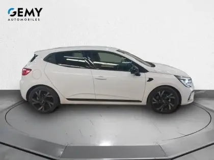 Photo 22 Renault Clio  E-Tech full hybrid 145