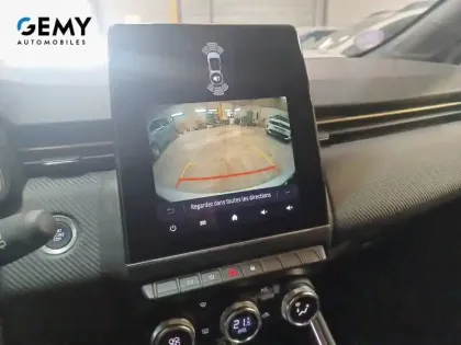 Photo 17 Renault Clio  E-Tech full hybrid 145