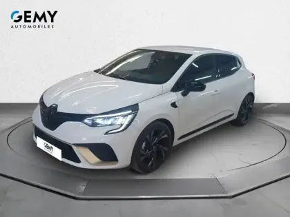 Photo 19 Renault Clio  E-Tech full hybrid 145