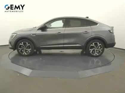 Photo 18 Renault Arkana  E-Tech full hybrid 145 GSR2