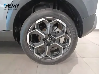 Photo 10 Citroën C3  Hybride 110 ch e-DCS6