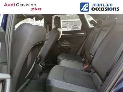 Photo 16 Audi Q3  35 TDI 150 ch S tronic 7 Quattro