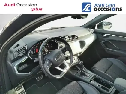 Photo 32 Audi Q3 Gén. II Ph1 S line 5