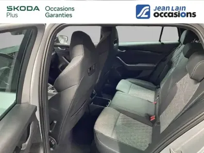 Photo 14 Skoda Octavia  Combi 1.5 TSI Hybrid 150 ch ACT DSG7