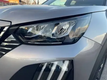 Photo 5 Peugeot 2008  Hybrid 145 e-DCS6