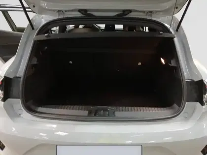 Photo 13 Renault Clio  E-Tech full hybrid 145 ch GSR2