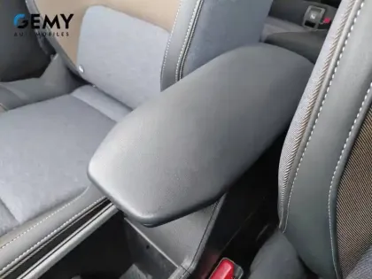 Photo 30 Renault 5 Renault  E-Tech Electrique 10 ch autonomie confort