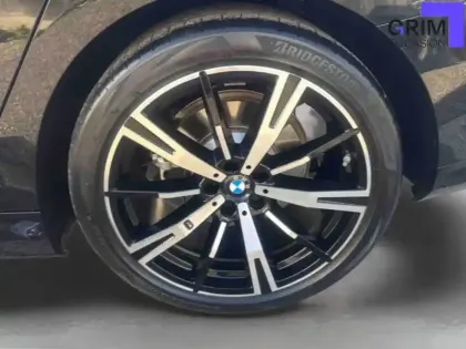 Photo 36 BMW Serie 5 530e PHEV 299 ch BVA8