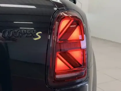 Photo 113 Mini Mini Countryman 125 - 95 ch ALL4 BVA6