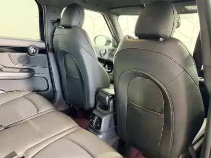 Photo 122 Mini Mini Countryman 125 - 95 ch ALL4 BVA6