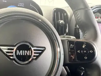 Photo 123 Mini Mini Countryman 125 - 95 ch ALL4 BVA6