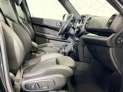 Photo 69 Mini Mini Countryman 125 - 95 ch ALL4 BVA6