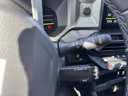 Photo 21 Dacia Duster  Hybrid 140