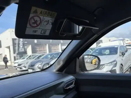 Photo 34 Dacia Duster  Hybrid 140