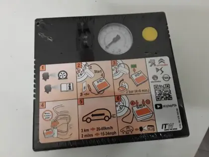 Photo 18 Citroën C3  Turbo 100 ch BVM6