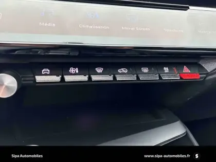 Photo 32 Peugeot 308  PHEV 180 e-EAT8