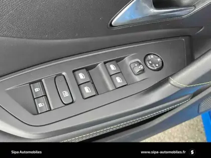 Photo 15 Peugeot 308  PHEV 180 e-EAT8