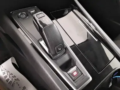 Photo 13 Peugeot 508  SW BlueHDi 130 ch S&S EAT8