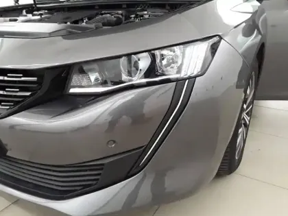 Photo 15 Peugeot 508  SW BlueHDi 130 ch S&S EAT8