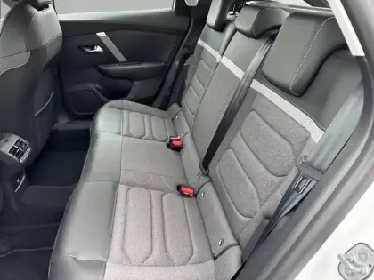 Photo 11 Citroën C4  BlueHDi 130 EAT8