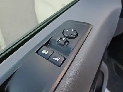 Photo 14 Peugeot Expert  FGN TOLE STANDARD 2.0  BLUEHDI 120 S&S EAT8