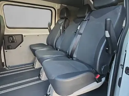 Photo 11 Peugeot Expert  FGN TOLE STANDARD 2.0  BLUEHDI 120 S&S EAT8