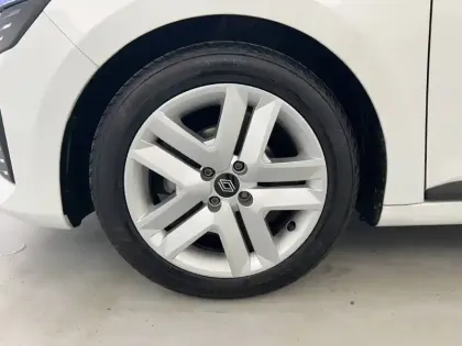 Photo 27 Renault Clio Gén. V (BJA) Ph2 Evolution 5