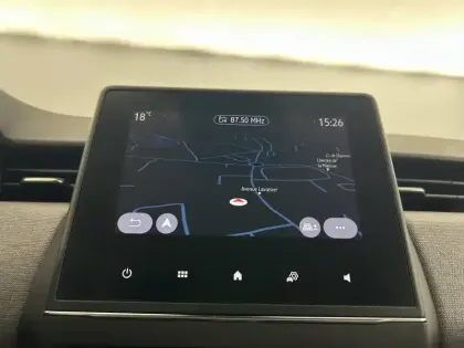 Photo 31 Renault Clio Gén. V (BJA) Ph2 Evolution 5