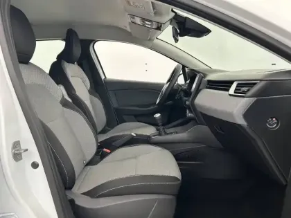 Photo 22 Renault Clio Gén. V (BJA) Ph2 Evolution 5