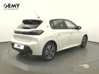 Photo 57 Peugeot 208  PureTech 100 S&S BVM6