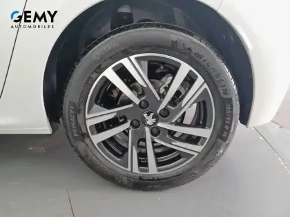 Photo 10 Peugeot 208  PureTech 100 S&S BVM6