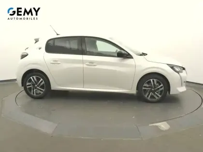 Photo 43 Peugeot 208  PureTech 100 S&S BVM6