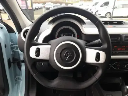Photo 14 Renault Twingo  III E-Tech
