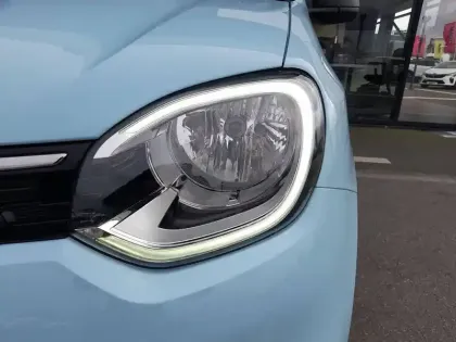 Photo 19 Renault Twingo  III E-Tech